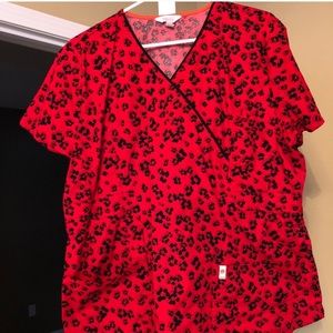 Scrub Top. Scrubs 2X  XXL Scrub